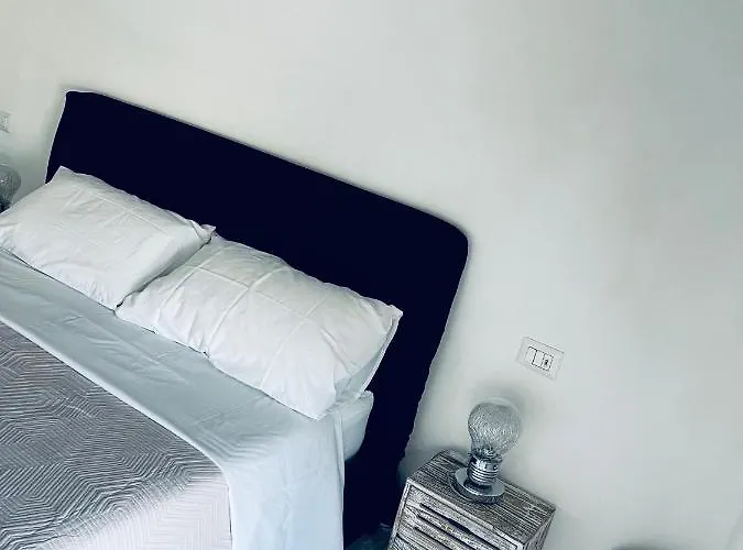 Very House * Sorrento